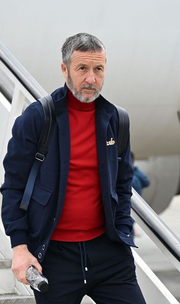 Noul echipament al lui FCSB Mihai Stoica, detalii despre tricourile campioanei: „Nu-mi plac cele în dungi”
